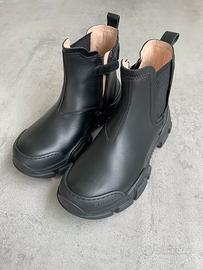 Gucci Kids stivaletti Chelsea in pelle nera