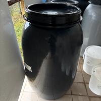 Fusto in plastica 200 litri