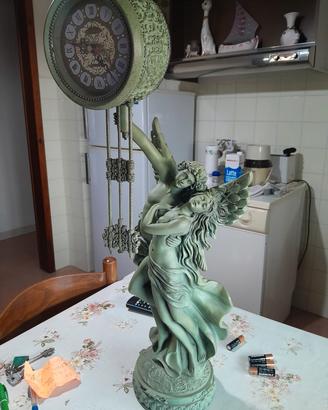 Orologio statua