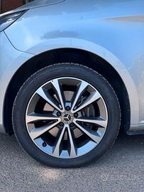 N.4 cerchi 18' originali Mercedes classe V250