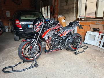 suzuki gsxs 750 yugen carbon