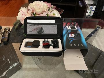 Gopro hero 10 con accessori e batterie