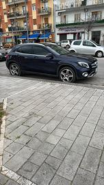 GLA 200d executive