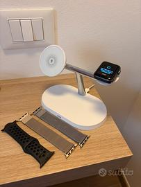 Apple Watch 3 38mm con stand magsafe e conturini