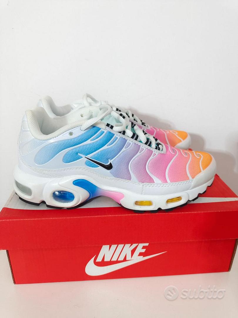 Nike hotsell tn arcobaleno