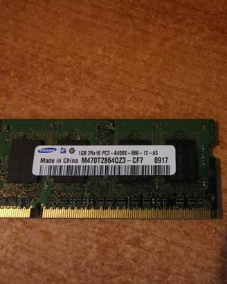 Ram Samsung M470T2864QZ3-CF7 DA 1gB
