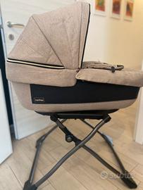 culla Peg Perego con base Bassinet stand