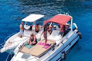 Regal 27.65 pronta alla boa