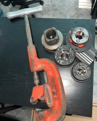 Kit completo taglio e filettatura tubi RIDGID