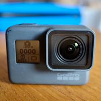 GoPro Hero 5 + Accessori