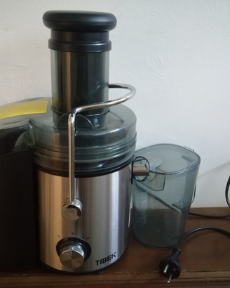 Centrifuga per frutta e verdura