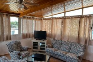 Serapo 50 metri dalla spiaggia