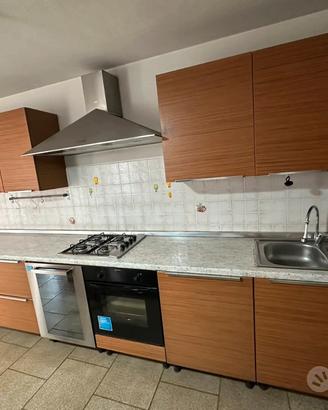 Cucina lineare usata