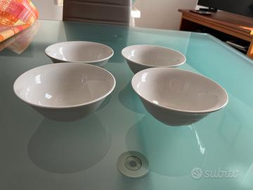 Set quattro ciotole bianche in ceramica
