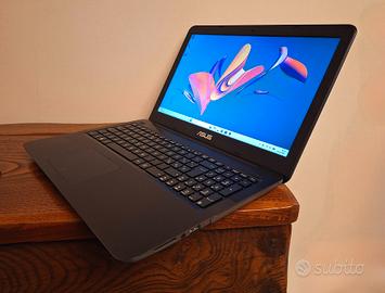 Portatile ⭐️ i7 - Full Hd ⭐️SSD ➕️Office 
