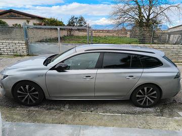 Peugeot 508 2.0 BlueHDi 160 CV EAT8 | Allestimento