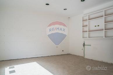 Locale Commerciale - Enna