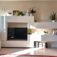 Composizione mobile soggiorno a vari moduli