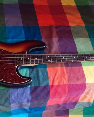 Basso Fender jazz Highway