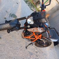 Ktm duke 690