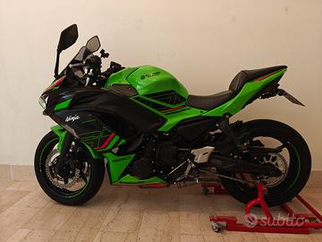 Kawasaki Ninja 650 sport