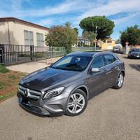 Mercedes Gla