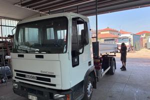Iveco Eurocargo 60 E 14 ribaltabile trilaterale