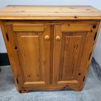 mobiletto porta TV in abete