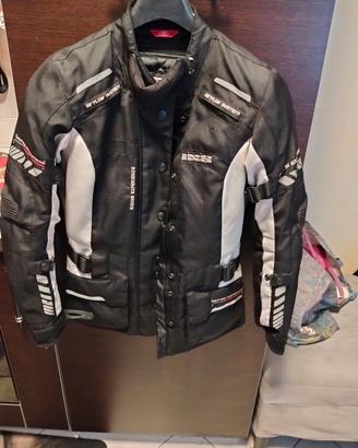 giacca da moto con protezioni 