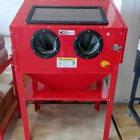 Sabbiatrice pneumatica con accessori 