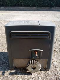 Motore per cancello scorrevole