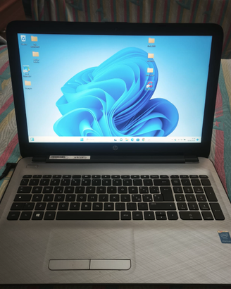 HP 15,6" – 8 GB RAM – SSD 512 GB – Windows 11