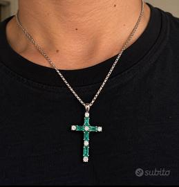 Collana in oro diamanti e smeraldi