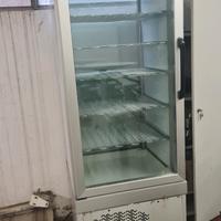 Vetrine gelateria pasticcieria