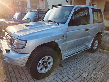 Mitsubishi Pajero 2.8 TDI Metal-top S.S. GLS Targe