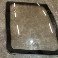 VETRO POSTERIORE SINISTRO FISSO TROOPER 2000