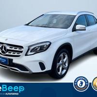 Mercedes-Benz GLA 180 D SPORT AUTO