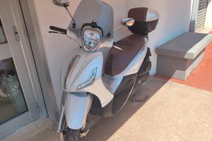 beverly 300 ie asr/abs