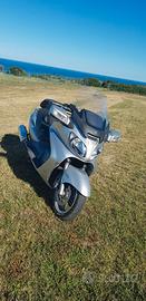 Suzuky Burgman Executive 650