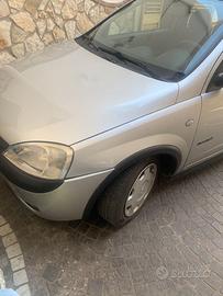 opel corsa come nuova