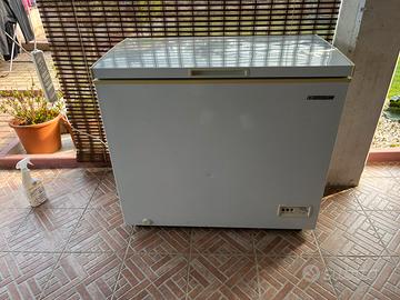 Congelatore a pozzetto