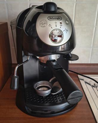 macchina caffè espresso De Longhi