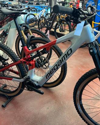ebike MEGAMO REASON AL 07 taglia M 2026 AVINOX DJI