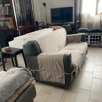 Divano 3 posti – Buone condizioni