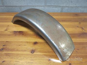 Parafango grezzo universale per moto custom