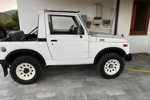 Suzuki samurai sj413 cabriolet deluxe