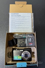 Fujifilm FinePix JV200 Fotocamera Digitale Nera