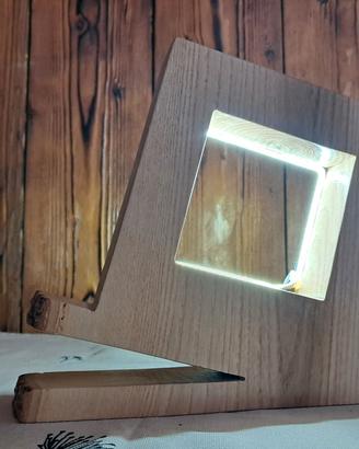 lampada in legno 
