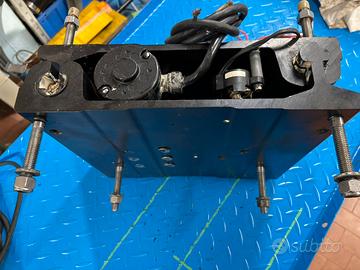 Lift per motori fuoribordo