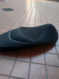 Sella Piaggio Beverly 2025